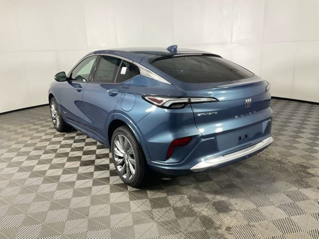 New 2026 Buick Envista Avenir SUV