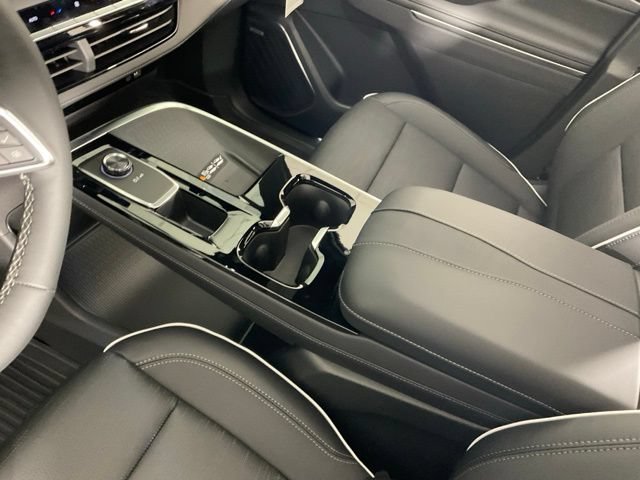 2026 Buick Enclave Sport Touring - Photo 16