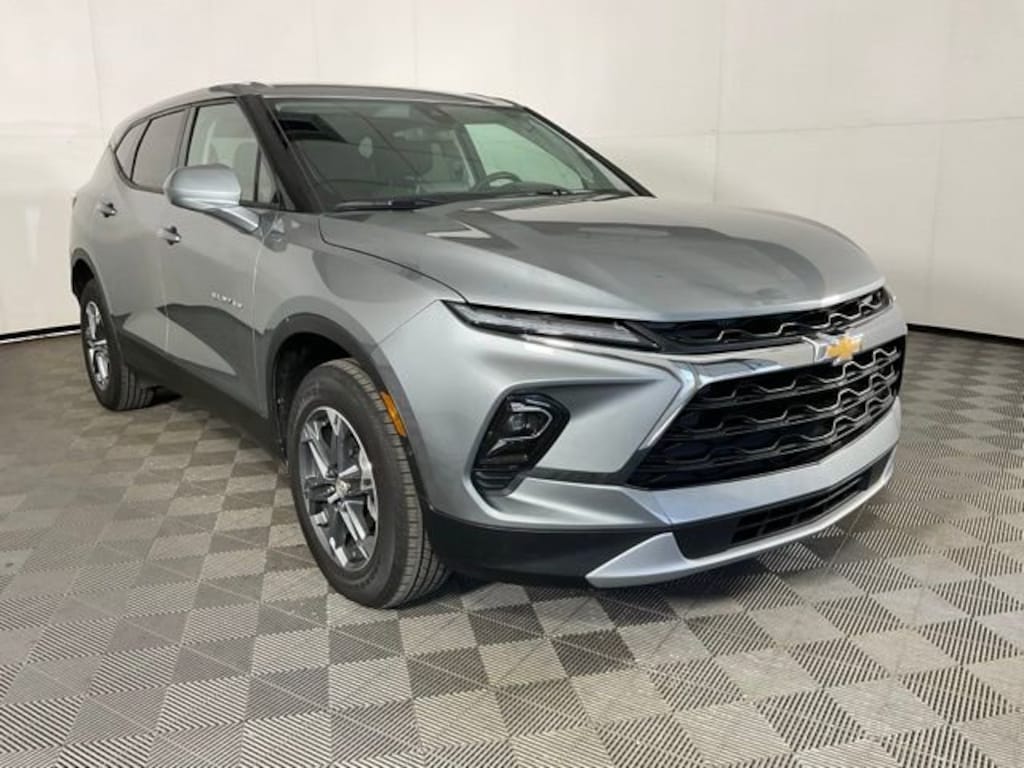 Used 2025 Chevrolet Blazer 2LT SUV