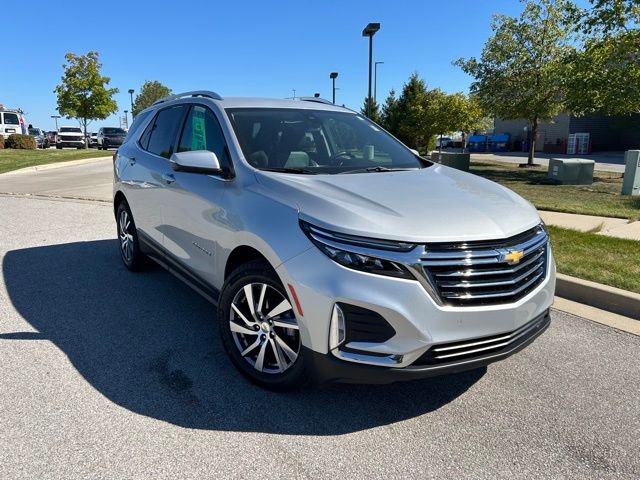 2022 Chevrolet Equinox Premier photo 2