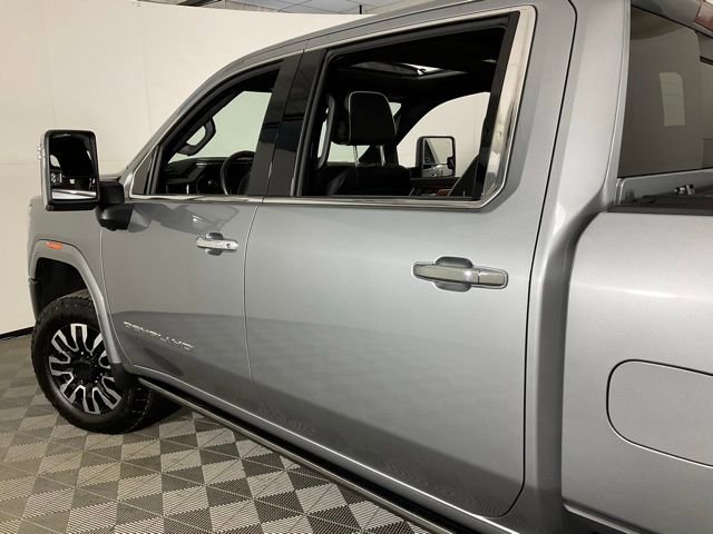 2025 GMC Sierra 3500HD Denali Ultimate - Photo 38