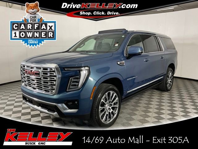2025 GMC Yukon Denali AWD's photo
