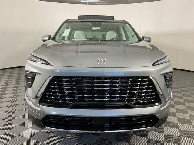 2026 Buick Enclave Avenir photo 2