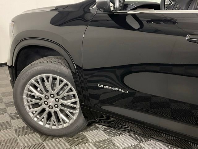 2026 GMC Acadia Denali - Photo 38