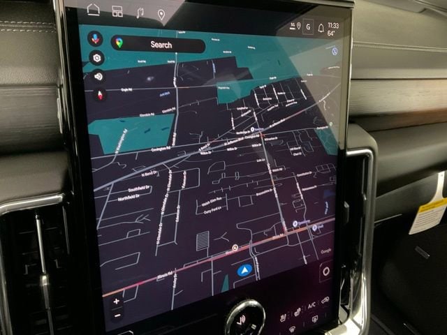 2026 GMC Yukon XL Denali - Photo 13