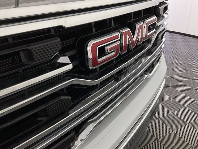 2026 GMC Sierra 1500 SLT - Photo 10