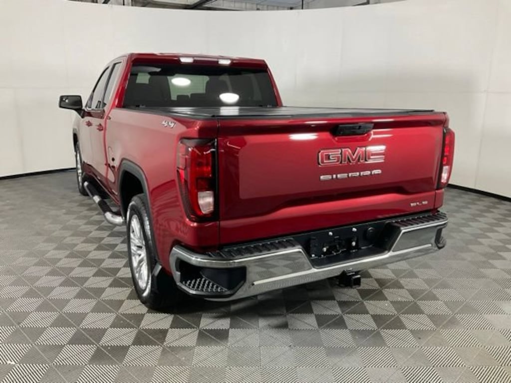 Used 2020 GMC Sierra 1500 SLE Truck