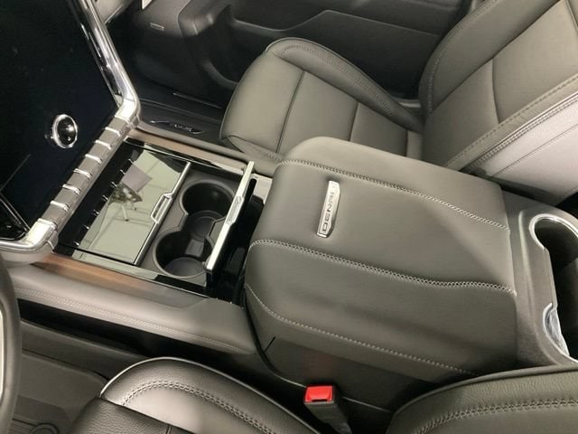 2026 GMC Yukon XL Denali - Photo 21