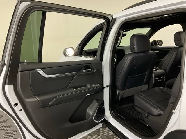 2026 GMC Acadia Elevation - Photo 33