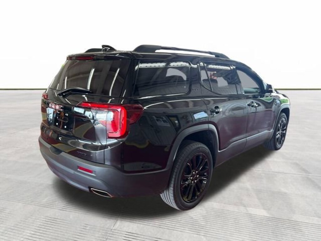 Used 2023 GMC Acadia SLT SUV