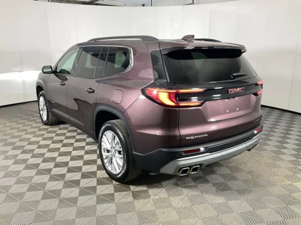 Used 2024 GMC Acadia Elevation SUV