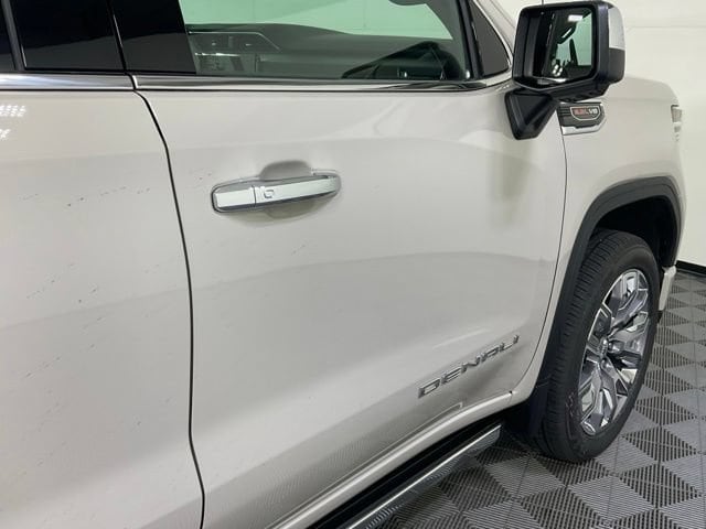 2026 GMC Sierra 1500 Denali - Photo 9