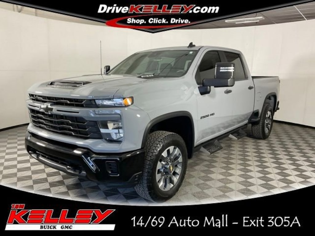 Used 2024 Chevrolet Silverado 2500 HD Custom Truck