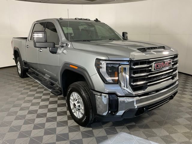 2025 Gmc Sierra 2500 HD SLE photo 3