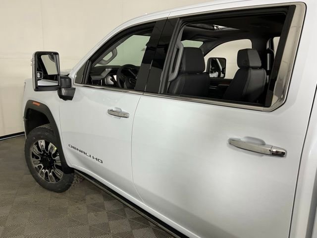 2026 GMC Sierra 3500HD Denali - Photo 35