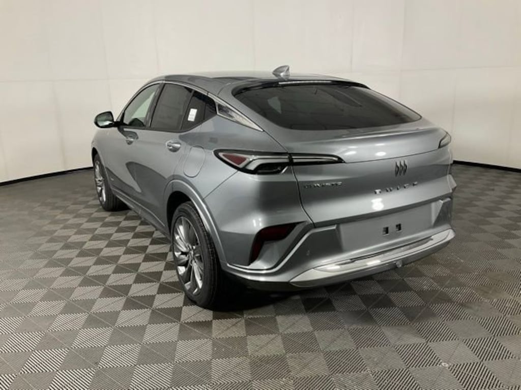 New 2026 Buick Envista Avenir SUV