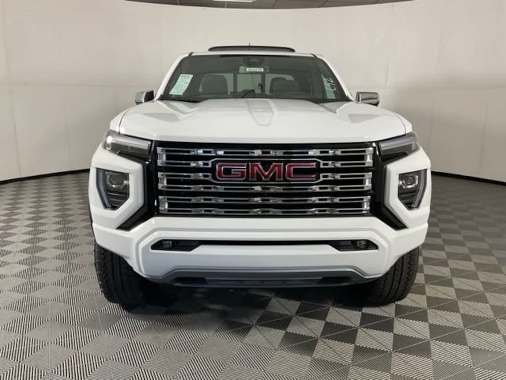 New 2026 GMC Canyon Denali Truck