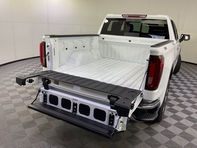 2026 GMC Sierra 1500 SLT - Photo 39