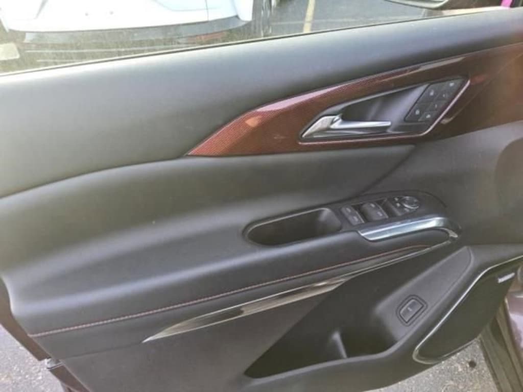 Used 2024 Chevrolet Traverse RS SUV