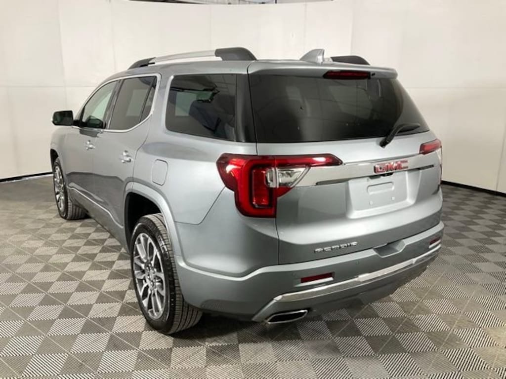 Used 2023 GMC Acadia Denali SUV
