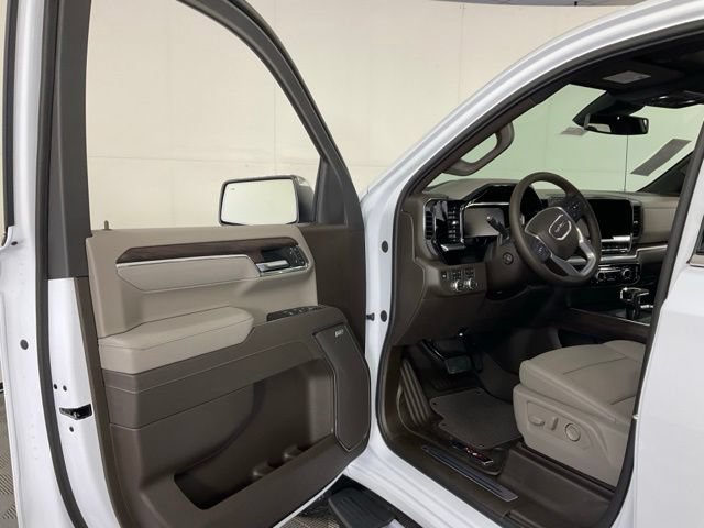 2026 GMC Sierra 1500 SLT - Photo 24
