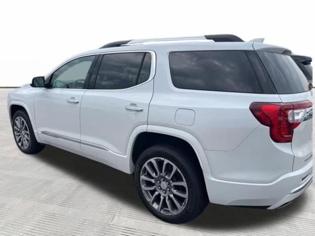 Used 2023 GMC Acadia Denali SUV
