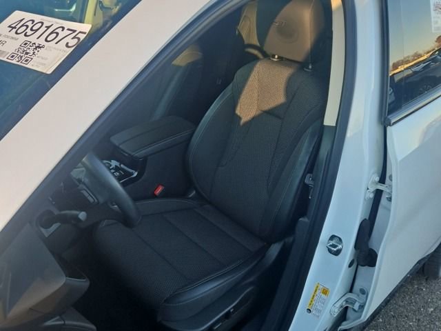 2023 Buick Envision Preferred photo 2