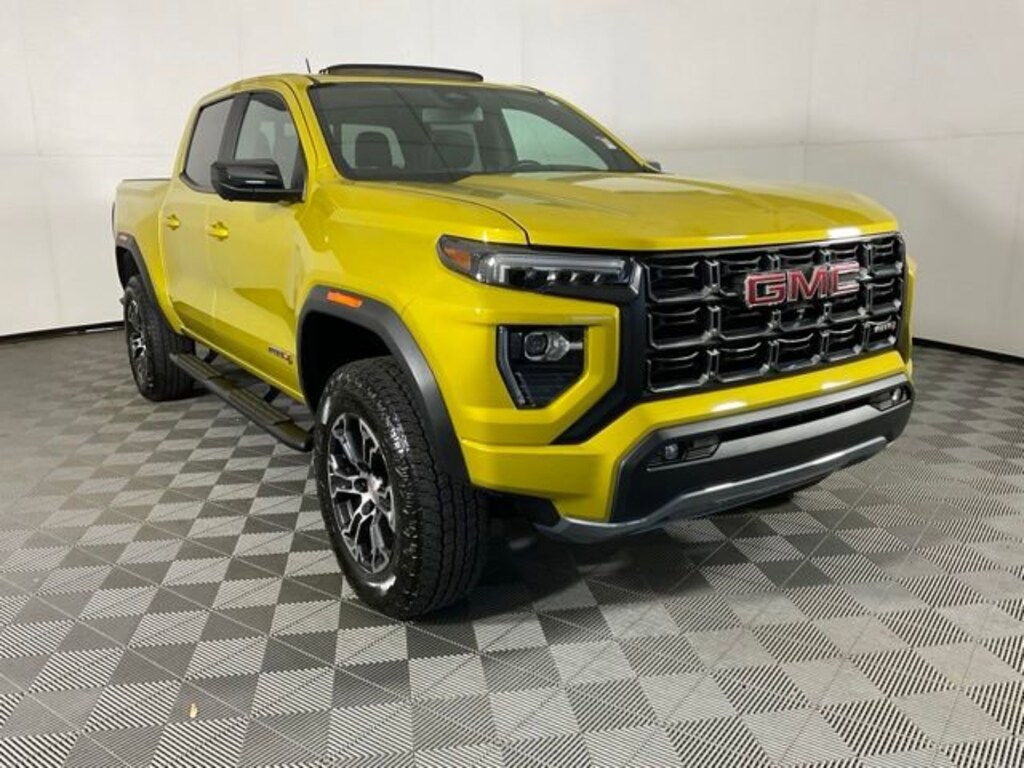Used 2024 GMC Canyon AT4 Truck