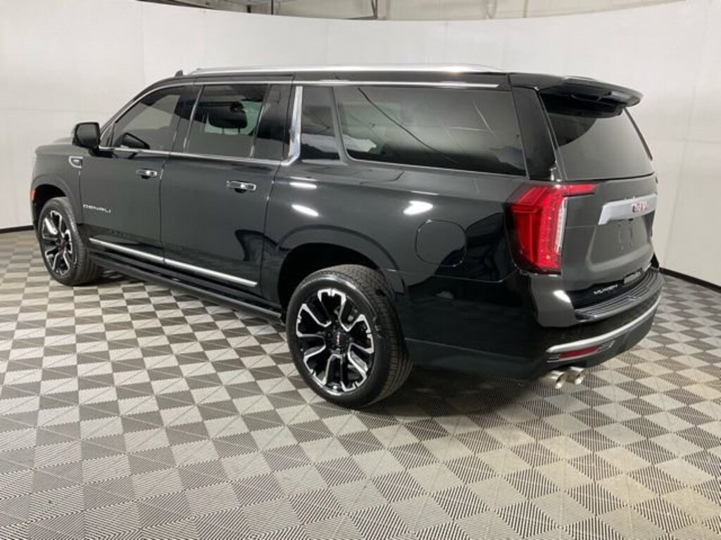 Used 2022 GMC Yukon XL Denali SUV