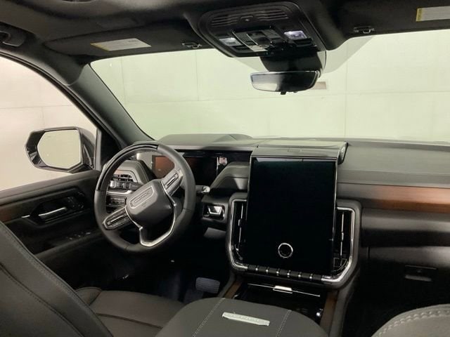2026 GMC Yukon XL Denali - Photo 34