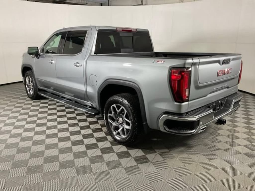 Used 2024 GMC Sierra 1500 SLT Truck