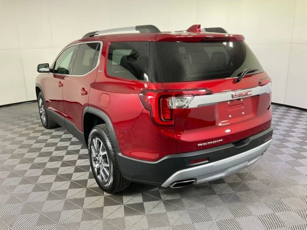 Used 2023 GMC Acadia SLT SUV
