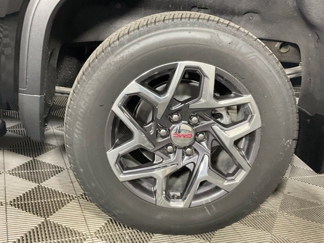 2026 GMC Sierra 1500 SLT - Photo 41