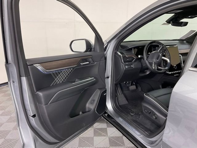 2026 GMC Acadia Denali - Photo 25