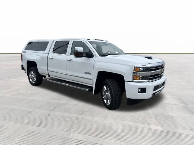 2019 Chevrolet Silverado 2500HD High Country photo 3