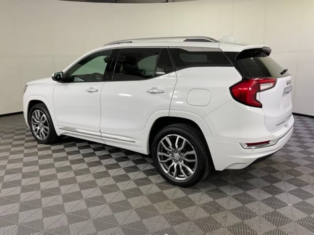 Used 2023 GMC Terrain Denali SUV