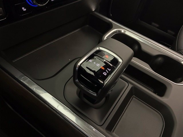 2026 GMC Sierra 1500 SLT - Photo 24