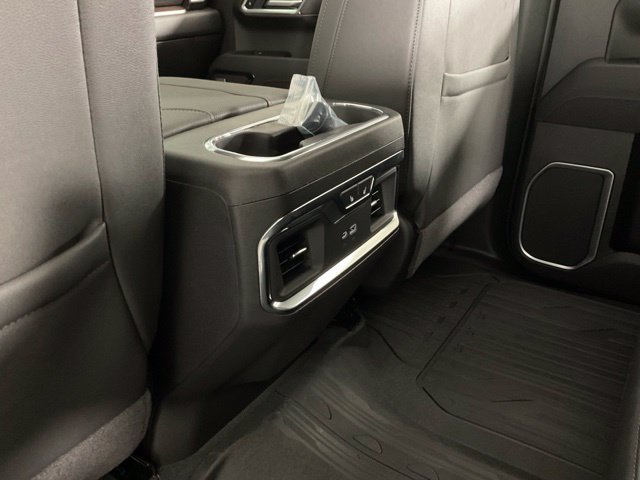 2026 GMC Sierra 1500 SLT - Photo 18
