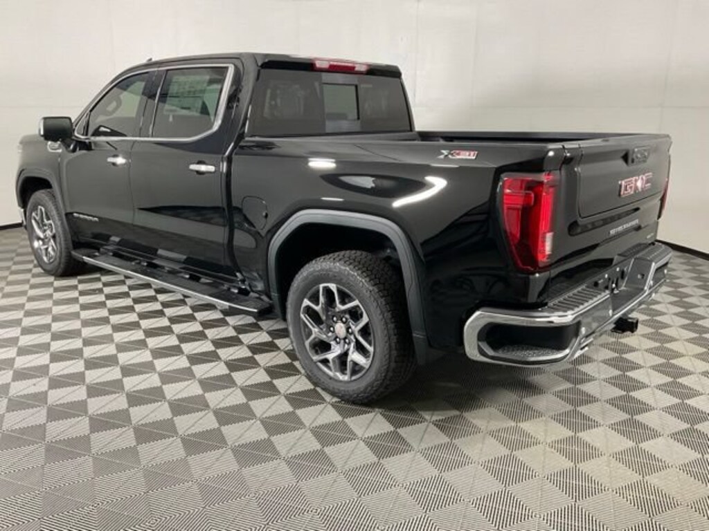 New 2026 GMC Sierra 1500 SLT Truck