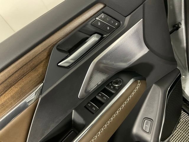 2026 GMC Acadia Denali Ultimate - Photo 27