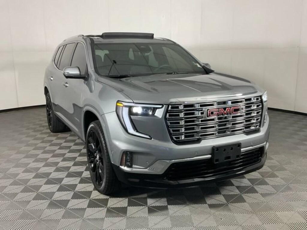 Used 2024 GMC Acadia Denali SUV