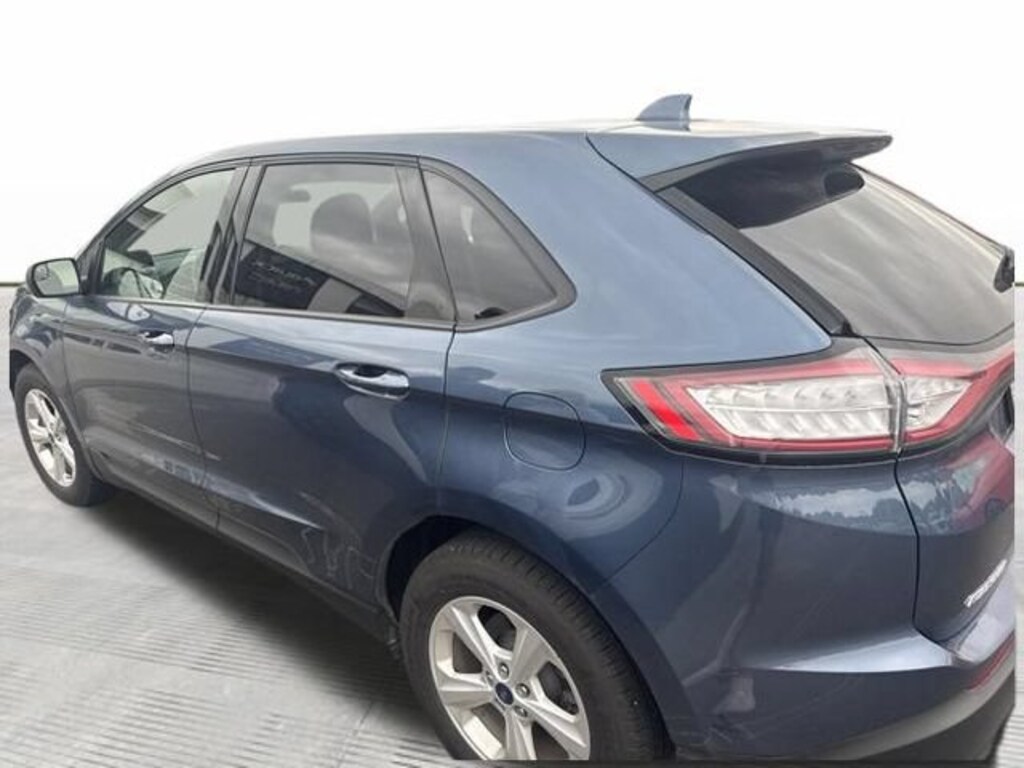 Used 2018 Ford Edge SE
