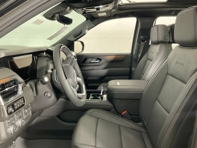 2026 GMC Yukon XL Denali - Photo 29
