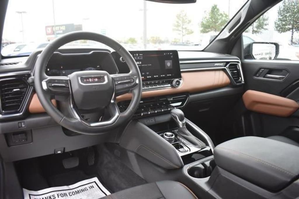 Used 2025 GMC Canyon AT4 Truck