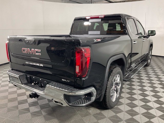 2026 GMC Sierra 1500 SLT - Photo 7