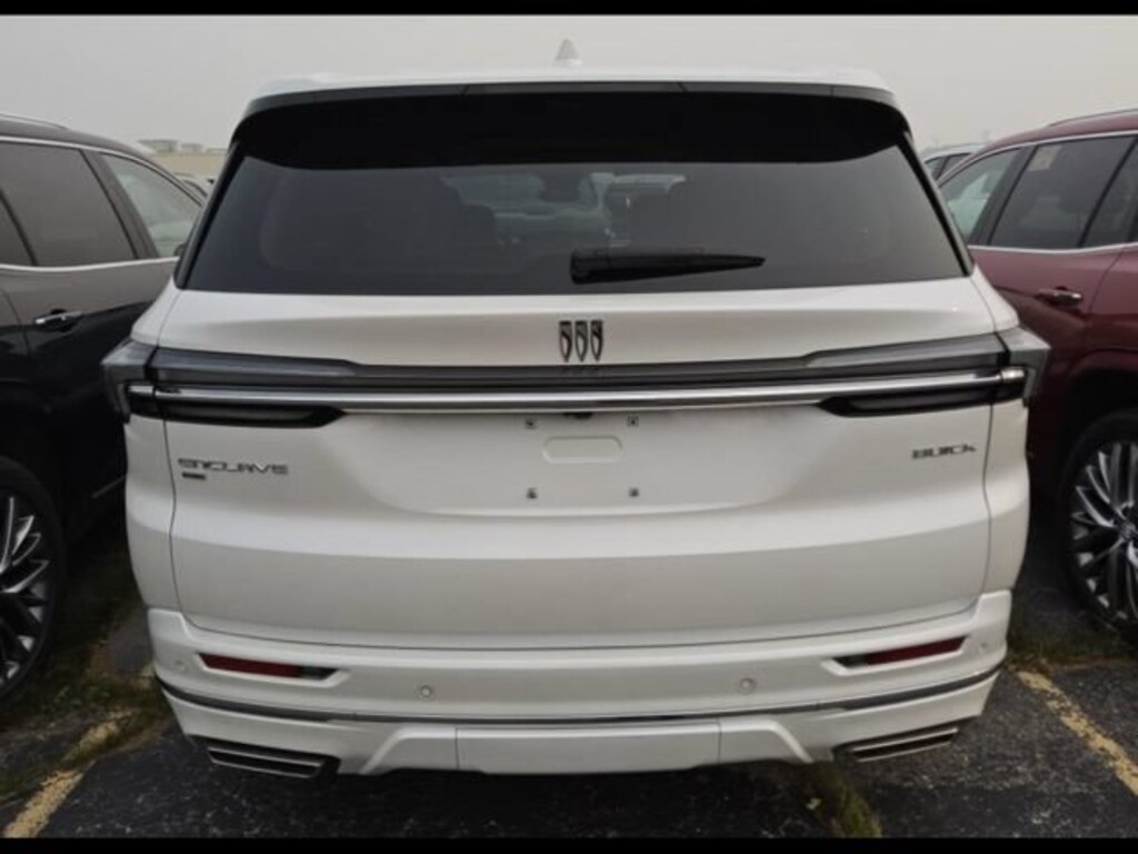 Used 2025 Buick Enclave Avenir SUV