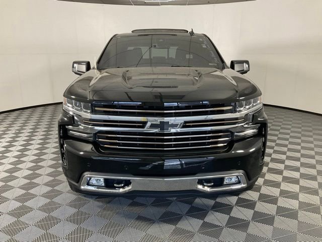 2022 Chevrolet Silverado 1500 High Country photo 2