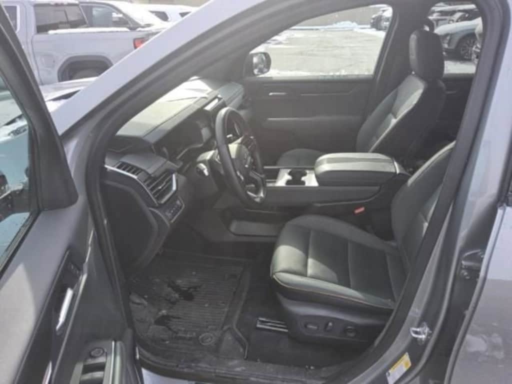 Used 2024 GMC Acadia AT4 SUV