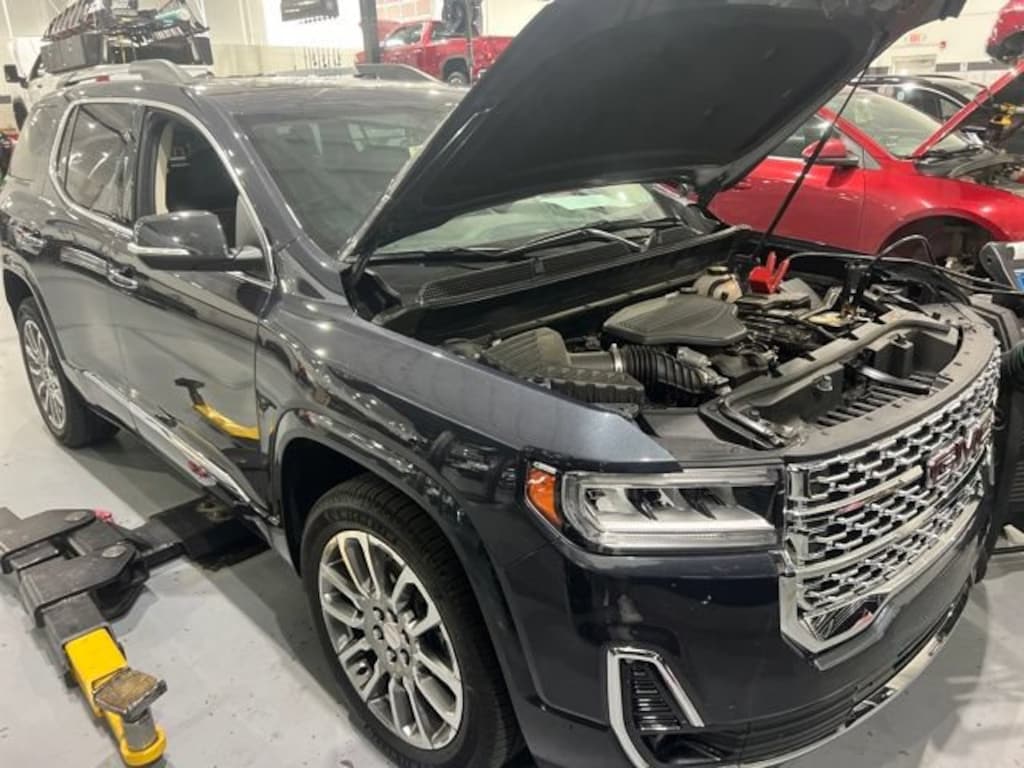 Used 2022 GMC Acadia Denali SUV