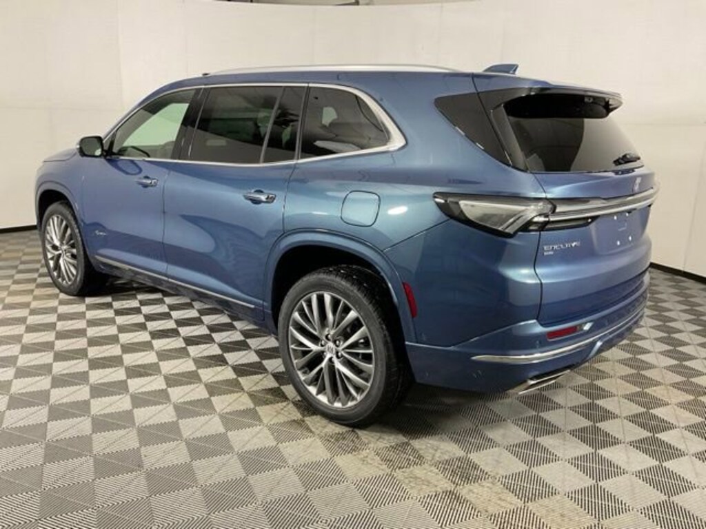 New 2026 Buick Enclave Avenir SUV